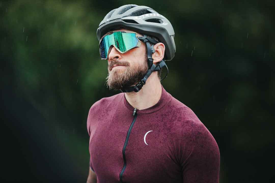 Stylish bike helmet for men